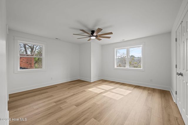 214 Shoreline Drive, New Bern, NC 28562