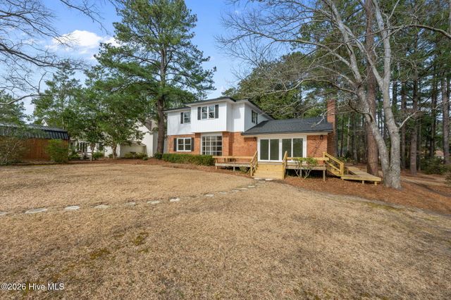 214 Shoreline Drive, New Bern, NC 28562