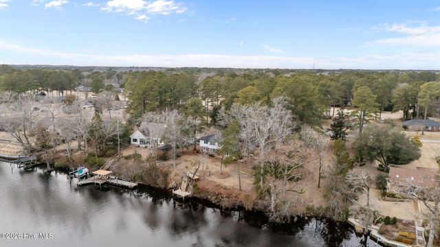 214 Shoreline Drive, New Bern, NC 28562