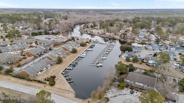 214 Shoreline Drive, New Bern, NC 28562