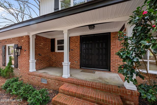 214 Shoreline Drive, New Bern, NC 28562