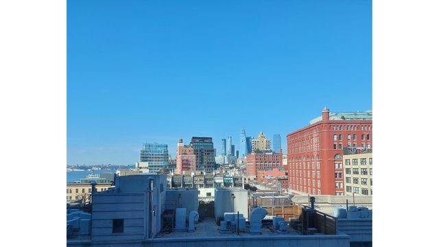 1 MORTON Square 9AE, New York City, NY 10014