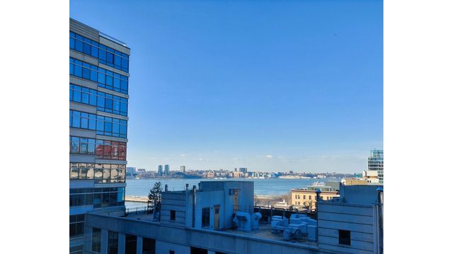 1 MORTON Square 9AE, New York City, NY 10014