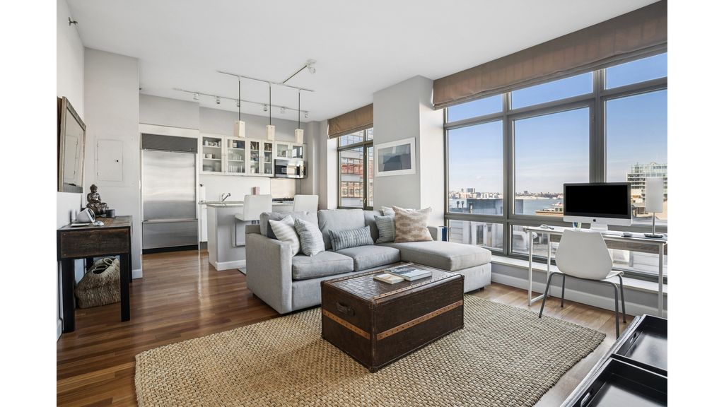 1 MORTON Square 9AE, New York City, NY 10014