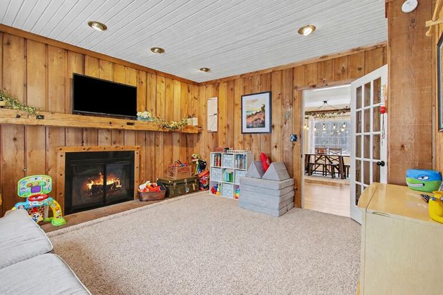 153 Garden Street, La Porte, IN 46350