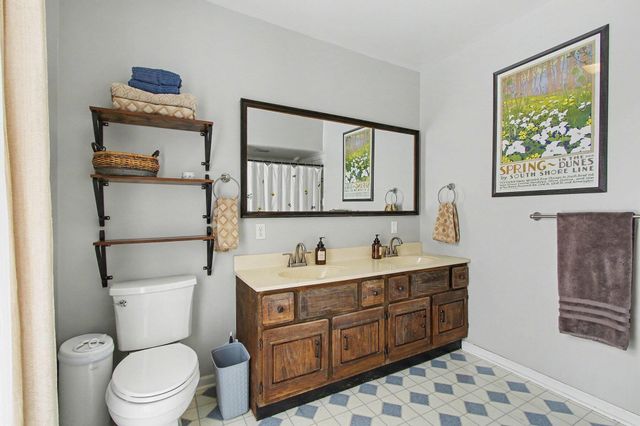 153 Garden Street, La Porte, IN 46350