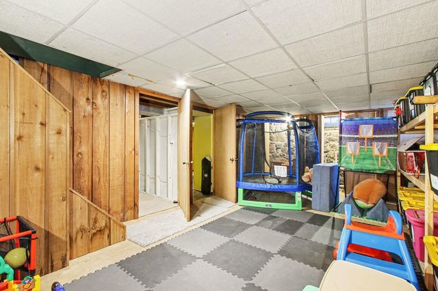 153 Garden Street, La Porte, IN 46350