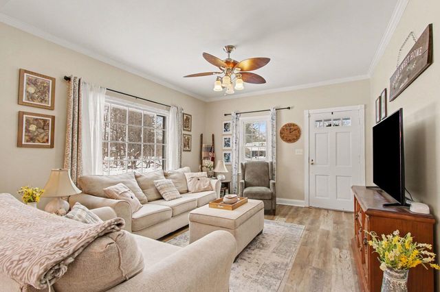 153 Garden Street, La Porte, IN 46350