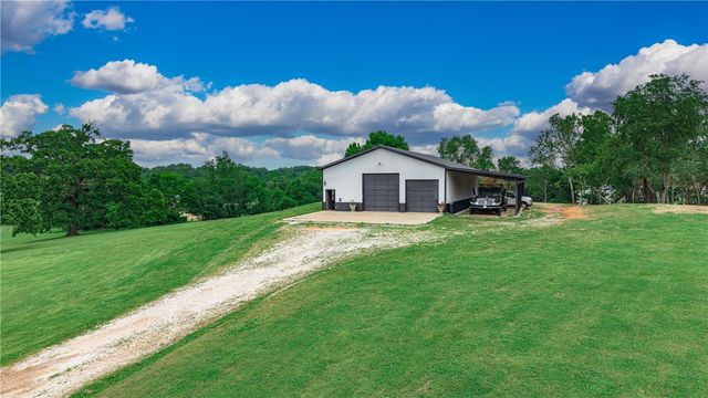 130 Brown Road, Cave Springs, AR 72718