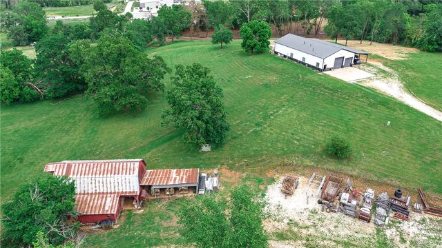 130 Brown Road, Cave Springs, AR 72718