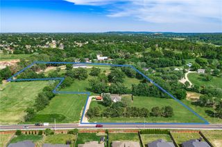 130 Brown Road, Cave Springs, AR 72718
