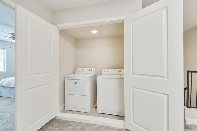 1300 Augusta Drive 24, Houston, TX 77057