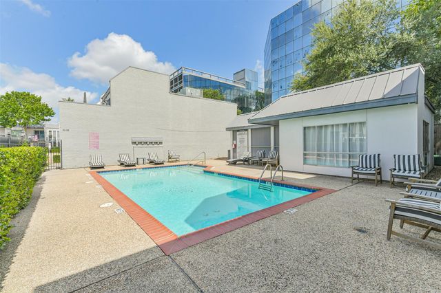 1300 Augusta Drive 24, Houston, TX 77057