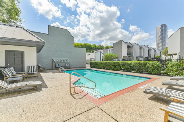 1300 Augusta Drive 24, Houston, TX 77057