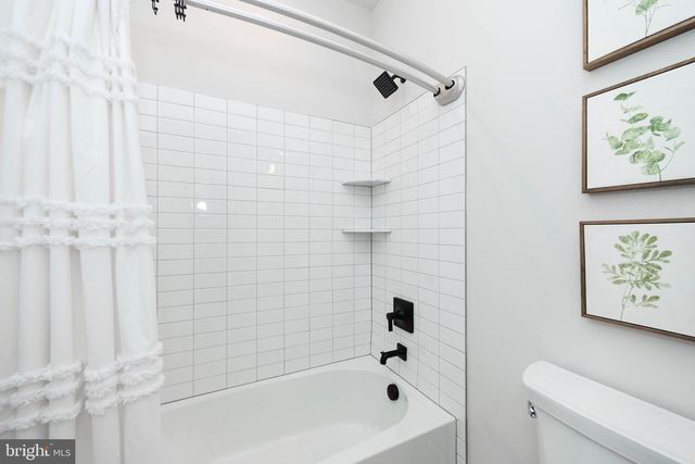305 MANION ALY, King Of Prussia, PA 19406