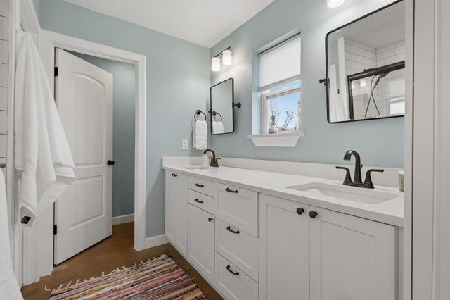 5828 County Road 1093, Celeste, TX 75423