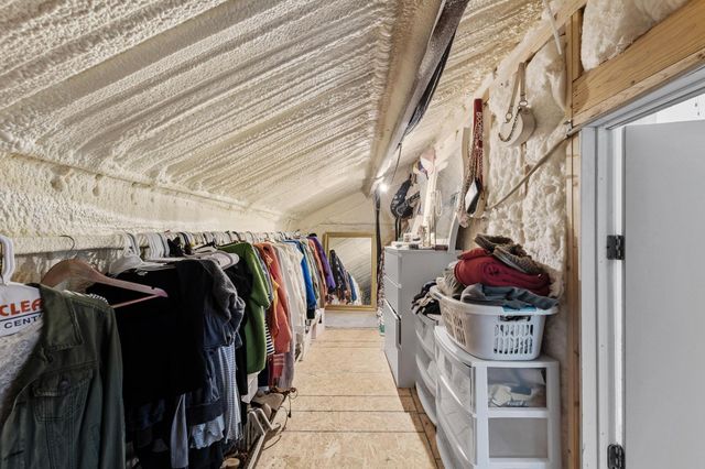 5828 County Road 1093, Celeste, TX 75423