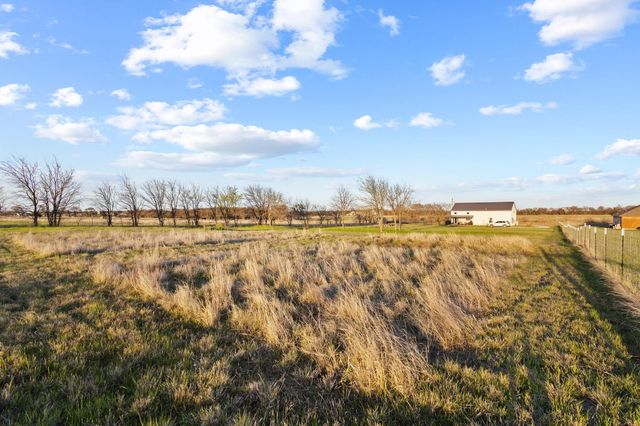 5828 County Road 1093, Celeste, TX 75423