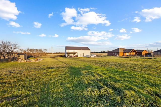 5828 County Road 1093, Celeste, TX 75423