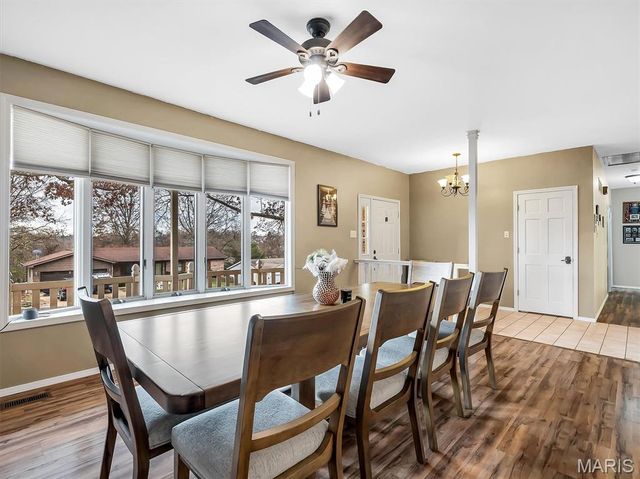 44 Oxford Drive, Washington, MO 63090