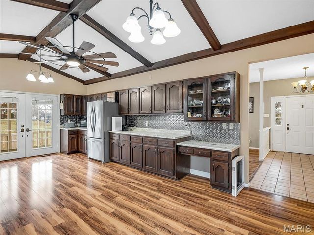 44 Oxford Drive, Washington, MO 63090