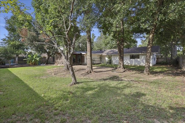 775 Belvedere Dr, Beaumont, TX 77706
