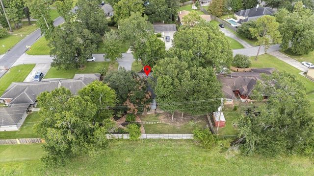 775 Belvedere Dr, Beaumont, TX 77706