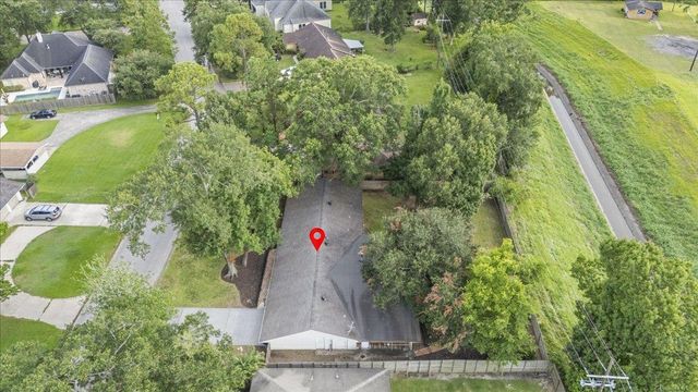 775 Belvedere Dr, Beaumont, TX 77706