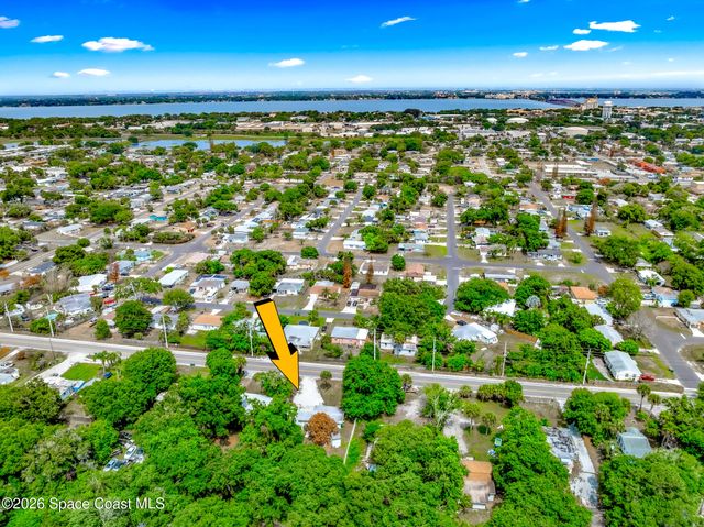 329 Pineda Street, Cocoa, FL 32922