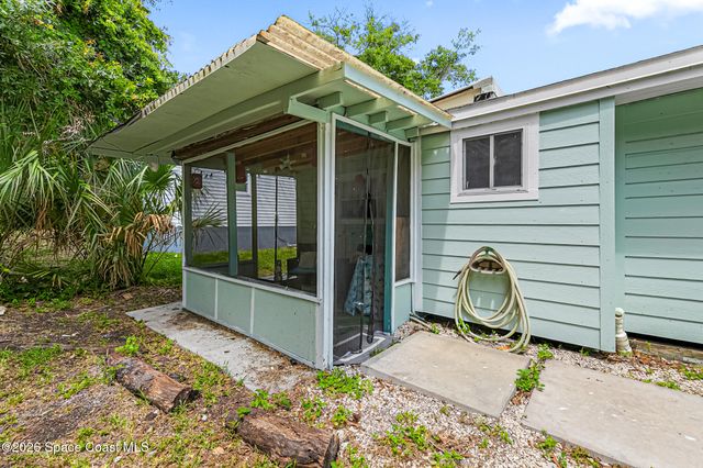 329 Pineda Street, Cocoa, FL 32922