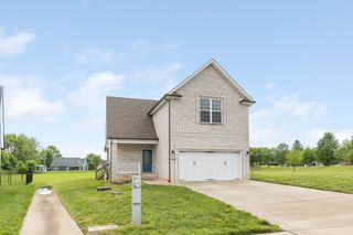 258 Jesse Dr, Pleasant View, TN 37146