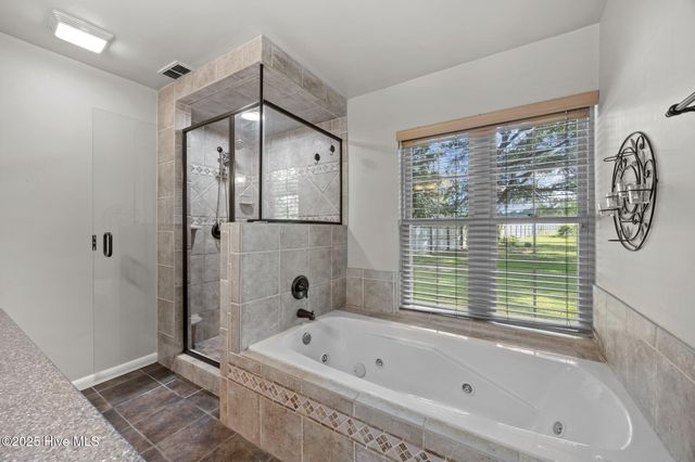 2554 Doc Loftin Road, Ayden, NC 28513