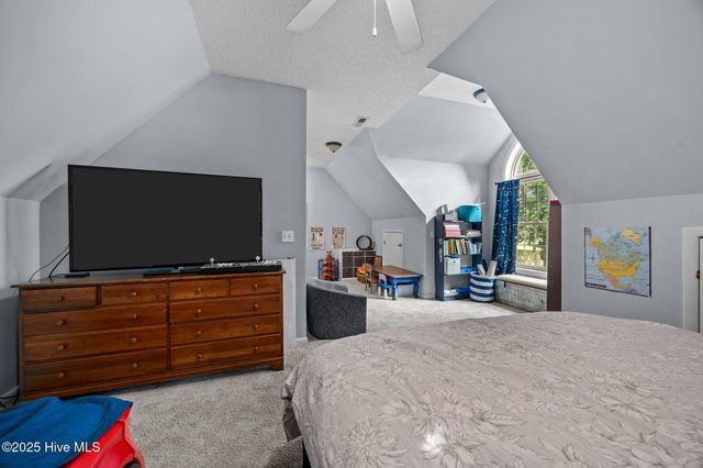 2554 Doc Loftin Road, Ayden, NC 28513