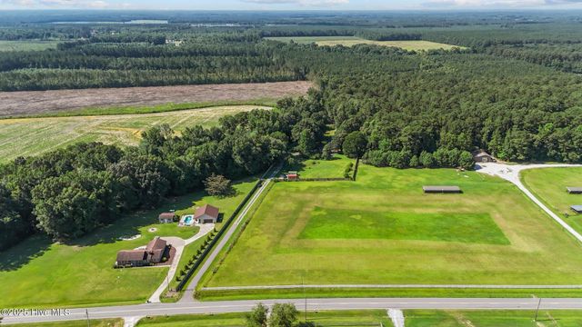 2554 Doc Loftin Road, Ayden, NC 28513