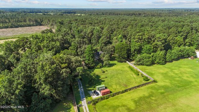 2554 Doc Loftin Road, Ayden, NC 28513