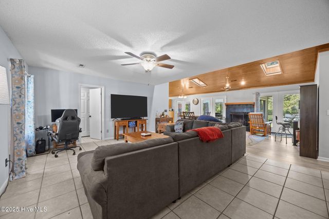 2554 Doc Loftin Road, Ayden, NC 28513