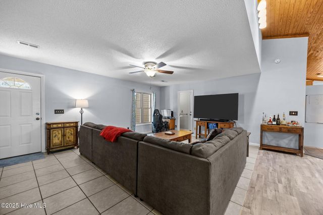 2554 Doc Loftin Road, Ayden, NC 28513