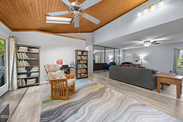 2554 Doc Loftin Road, Ayden, NC 28513