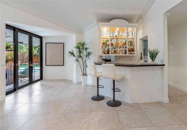 2900 NW 25th Way, Boca Raton, FL 33434