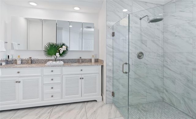 2900 NW 25th Way, Boca Raton, FL 33434