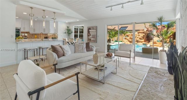 2900 NW 25th Way, Boca Raton, FL 33434