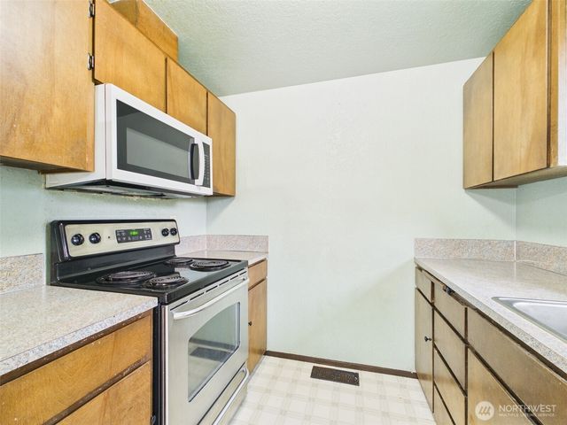 8911 14th Place SE, Lake Stevens, WA 98258