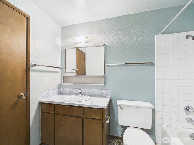 8911 14th Place SE, Lake Stevens, WA 98258