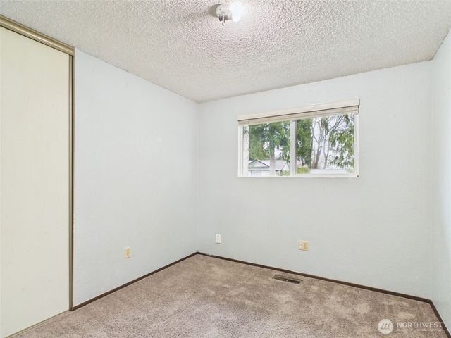 8911 14th Place SE, Lake Stevens, WA 98258