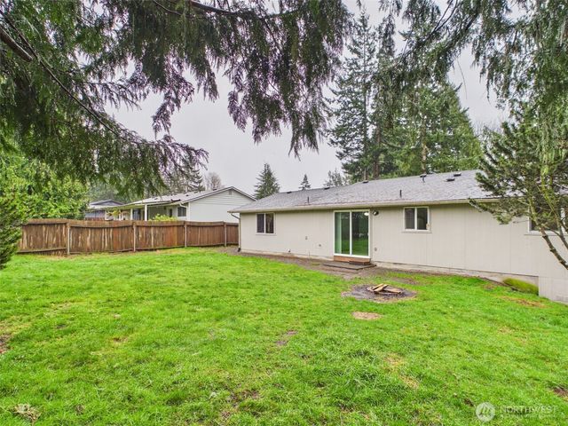 8911 14th Place SE, Lake Stevens, WA 98258