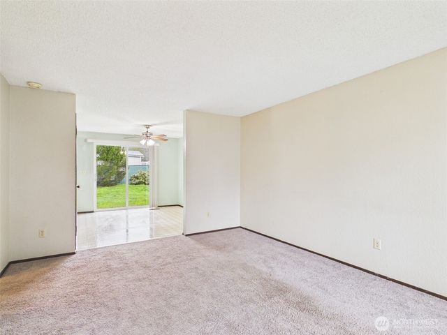 8911 14th Place SE, Lake Stevens, WA 98258