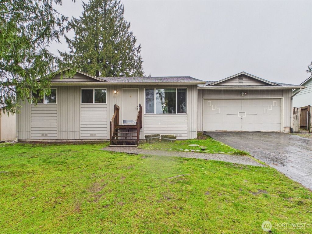 8911 14th Place SE, Lake Stevens, WA 98258