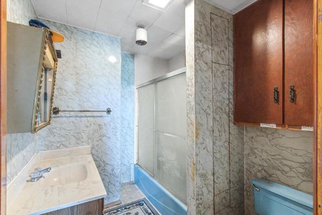 W6231 County Road K, Arlington, WI 53911