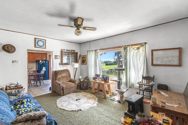 W6231 County Road K, Arlington, WI 53911