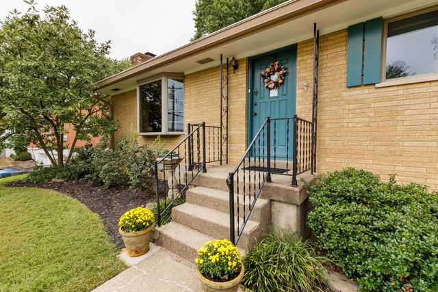 752 Rogers Road, Villa Hills, KY 41017